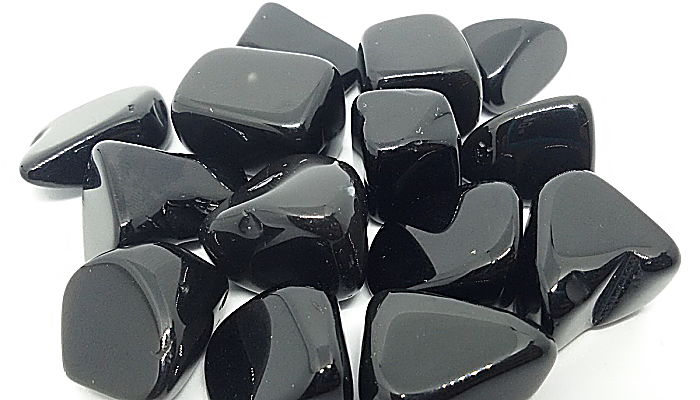La obsidiana negra-Características
