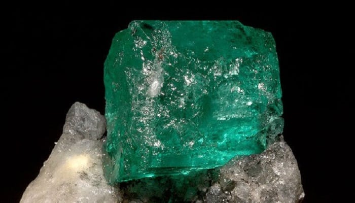piedra berilo verde
